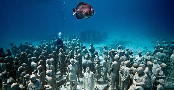 Underwater museum 1